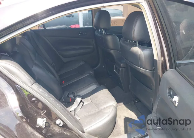 1N4AA5APXBC831684: 42588948