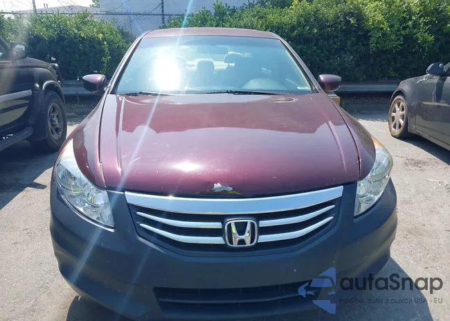 1HGCP2F33BA016150: 42588992