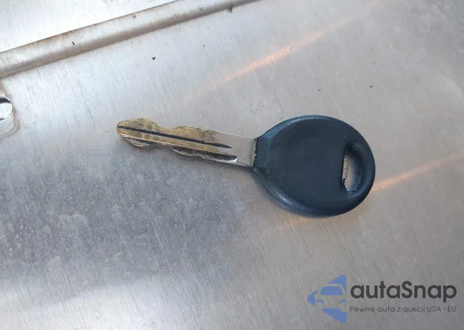 1D7HA18DX5J567031: 42589015