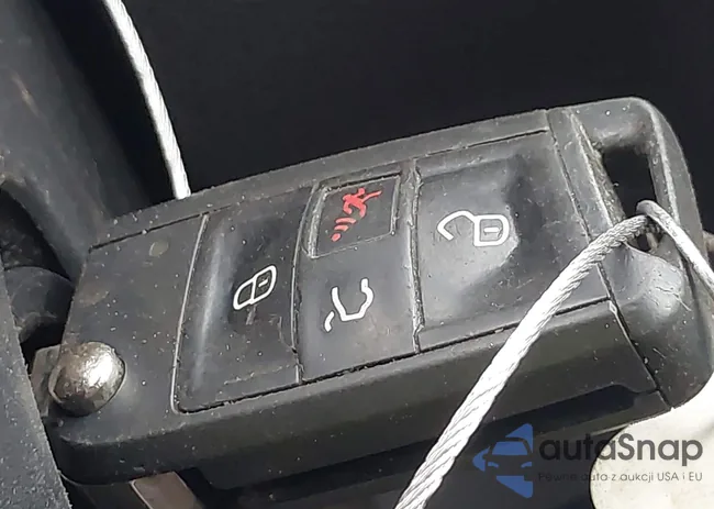 3VV0B7AX4KM150970: 42589025