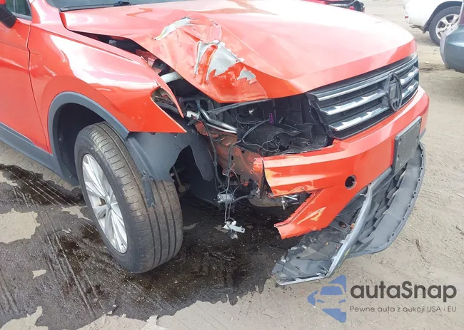 3VV0B7AX4KM150970: 42589025