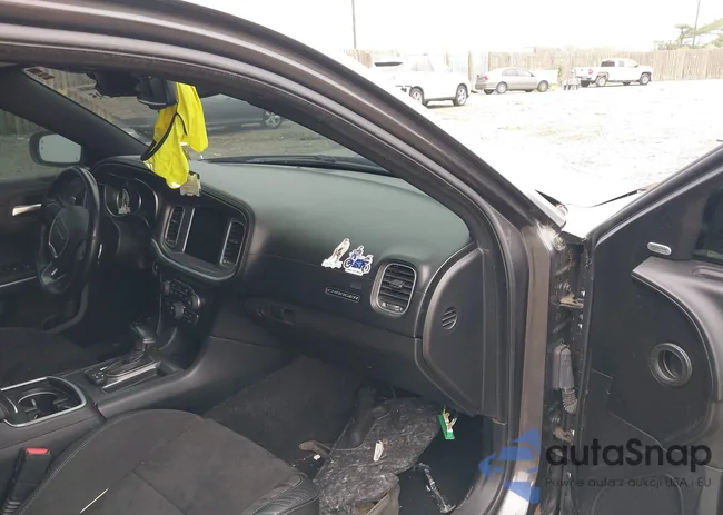 2C3CDXGJ7KH742276: 42588195