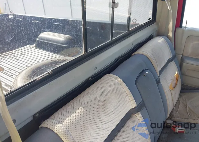 1B7FN14X4JS766943: 42588206