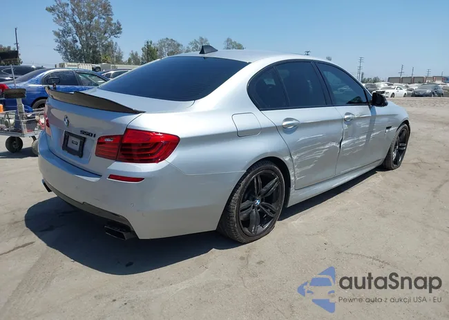 WBAKN9C52GD962015: 42588295