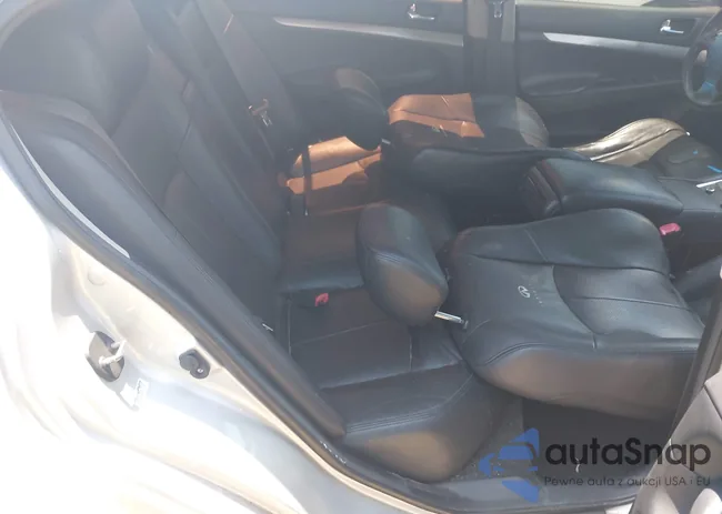 JN1DV6AP3CM811504: 42588420