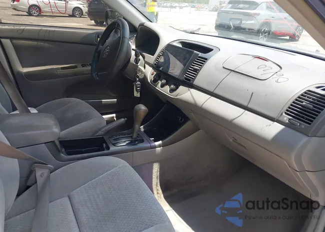 4T1BE32KX3U737323: 42589468