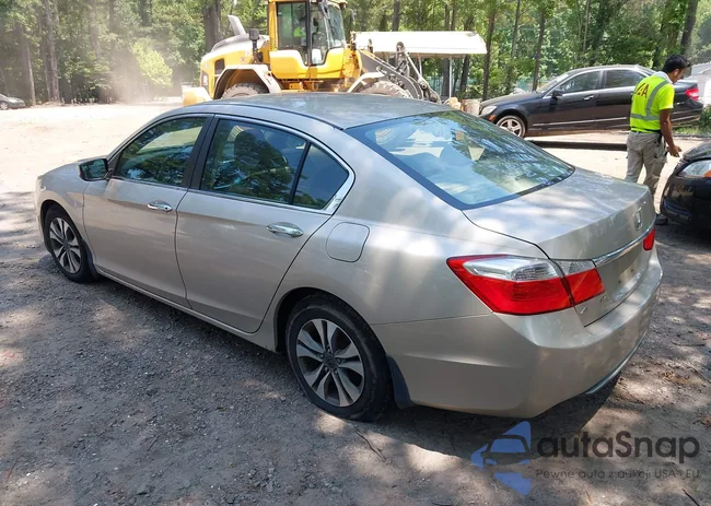 1HGCR2F3XDA099881: 42589483