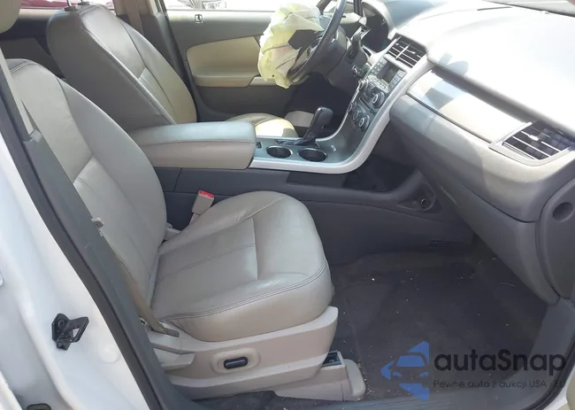 2FMDK3JCXEBB60006: 42589488