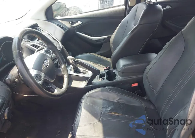 1FADP3F2XDL246149: 42589576