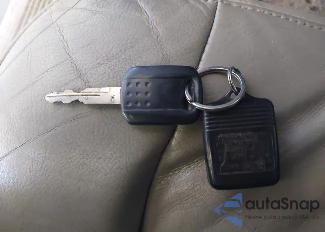 2MEBM7FV3AX626037: 42589598