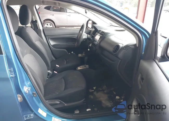 ML32AUHJ8MH007623: 42589599