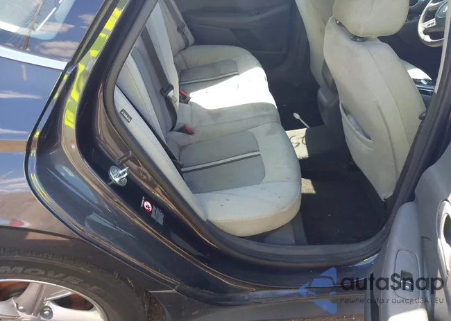 5NPEG4JA1NH133781: 42589650