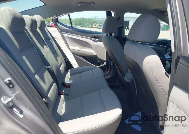 KMHD74LF3LU924817: 42589669