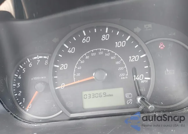 ML32AUHJ9RH007458: 42589688