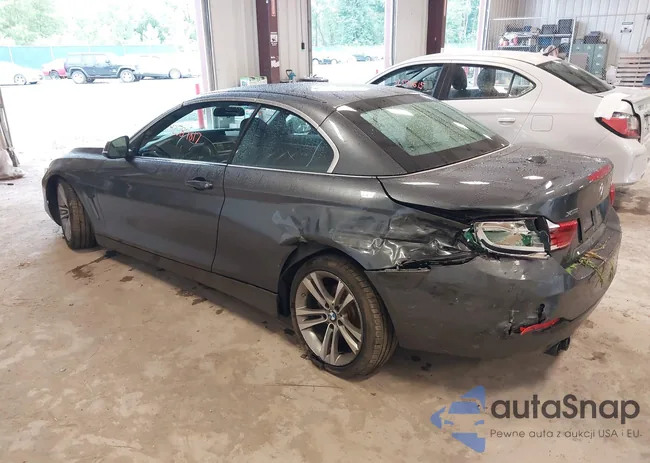 WBA4Z3C52KEF32159: 42589817