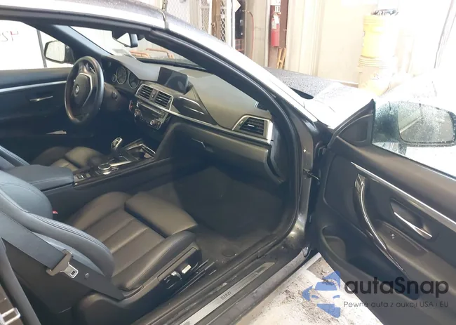 WBA4Z3C52KEF32159: 42589817