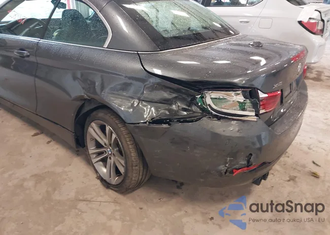 WBA4Z3C52KEF32159: 42589817