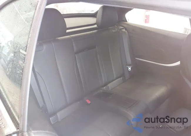 WBA4Z3C52KEF32159: 42589817