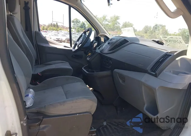 1FTNR1ZM4FKA47102: 42589838