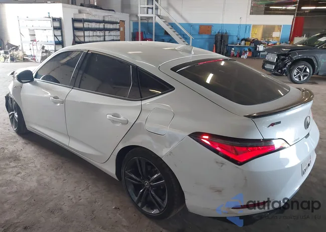 19UDE4H32SA007586: 42589845