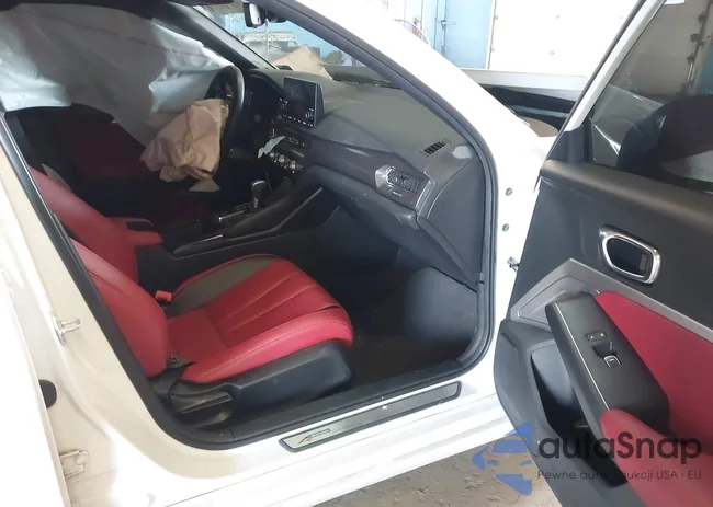 19UDE4H32SA007586: 42589845