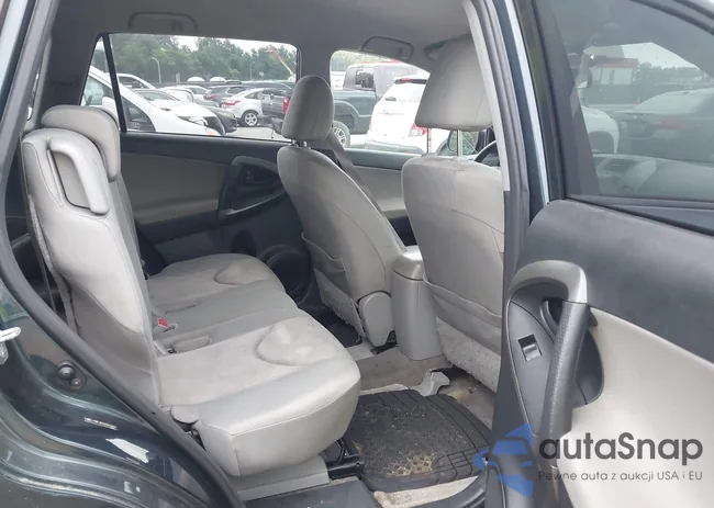 JTMBF4DV3A5028707: 42589854