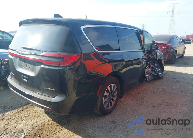 2C4RC1L72PR522982: 42589986