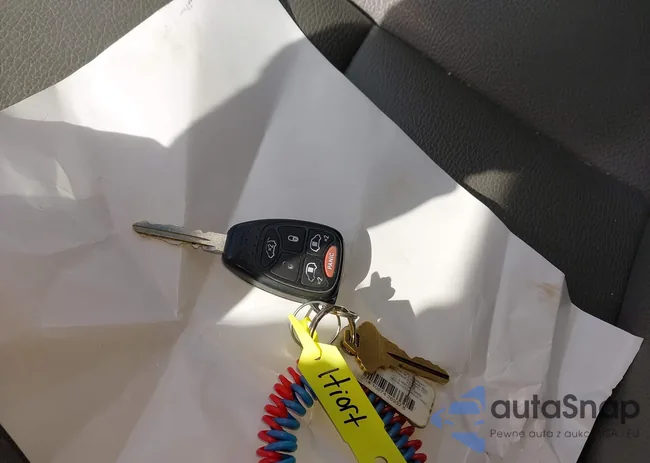 2C8GT64L24R539470: 42589076