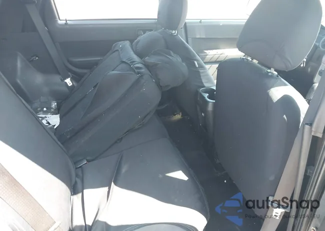 1FMCU03789KC31316: 42589101