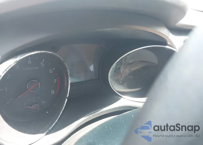 KNDMB5C10G6084342: 42589134