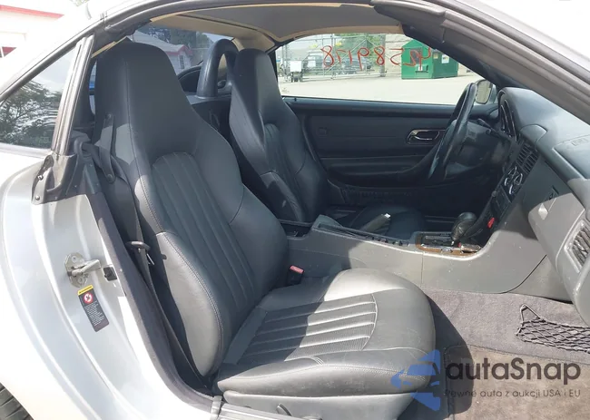 WDBKK66F53F283741: 42589178