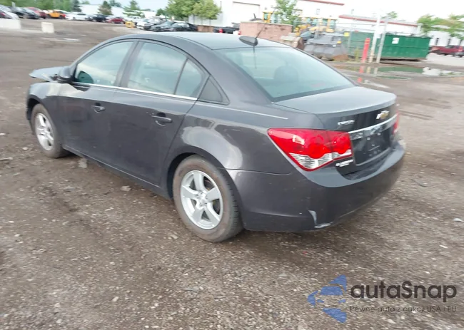 1G1PE5SB8G7152906: 42589182