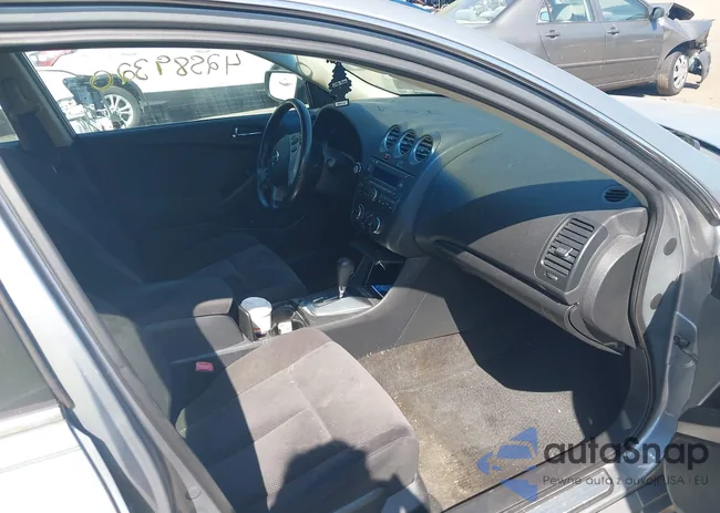 1N4AL21E57N475728: 42589320