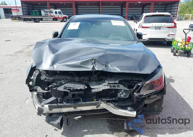 KMHGN4JB0JU231641: 42589361