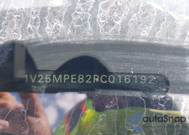 1V25MPE82PC016192: 42589365