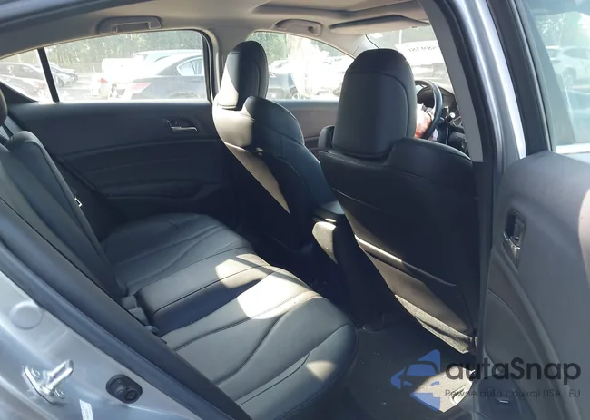 19UDE2F38NA000976: 42589380