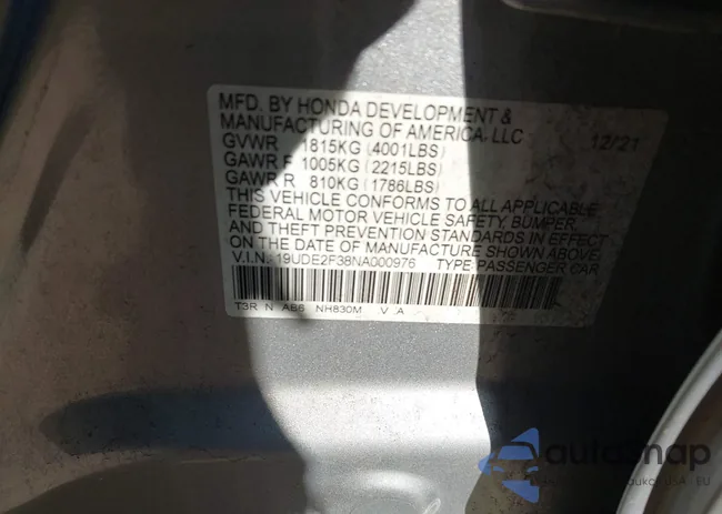 19UDE2F38NA000976: 42589380