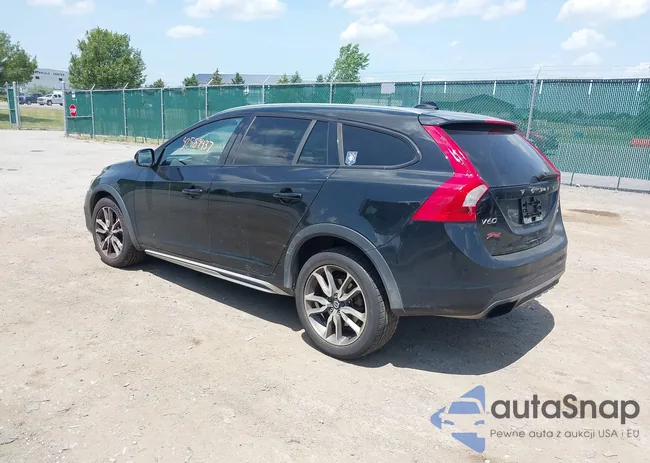 YV4612HK3F1002012: 42589437