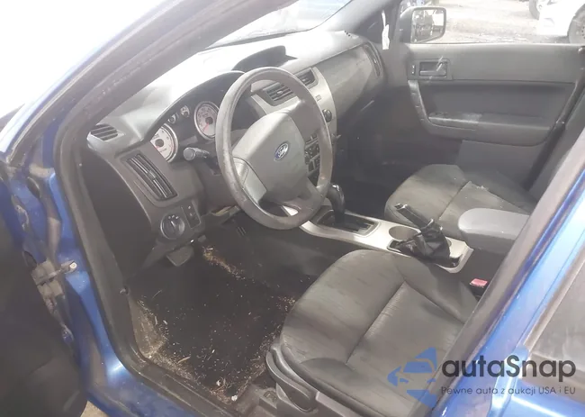 1FAHP3FN9AW271811: 42590522