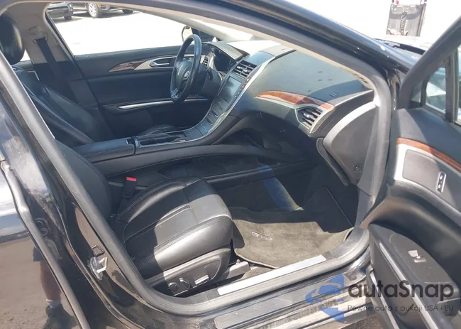 3LN6L2LU1GR622656: 42590612