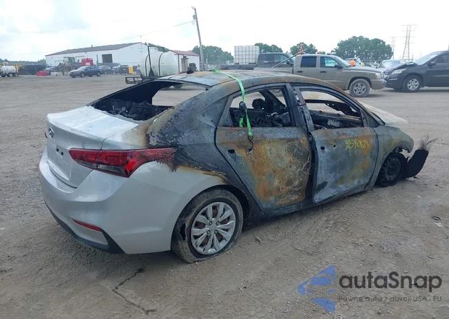 3KPC24A39KE071361: 42590626