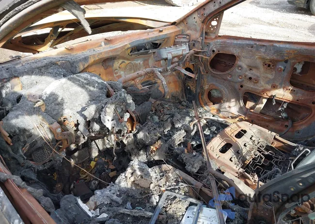 3KPC24A39KE071361: 42590626