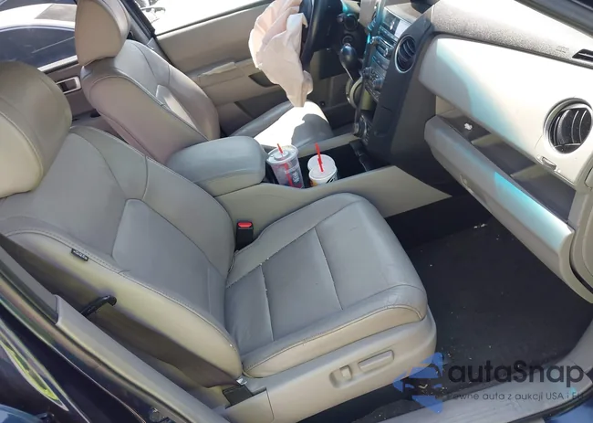 5FNYF4H76CB071719: 42590710