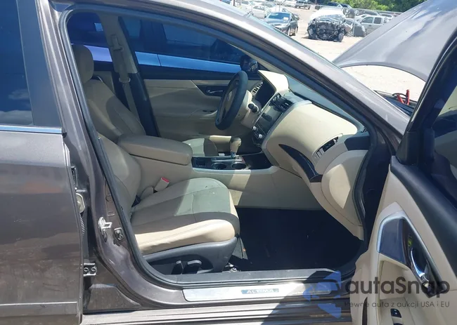 1N4AL3AP3FN301999: 42590740