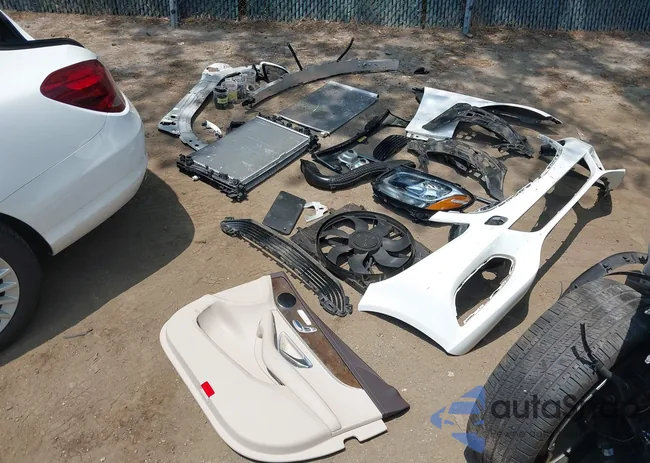 55SWF4JB0HU203952: 42590789