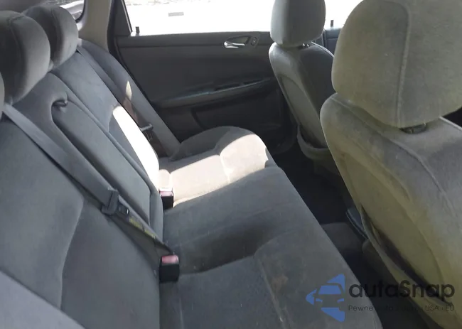 2G1WT58K479110563: 42590790