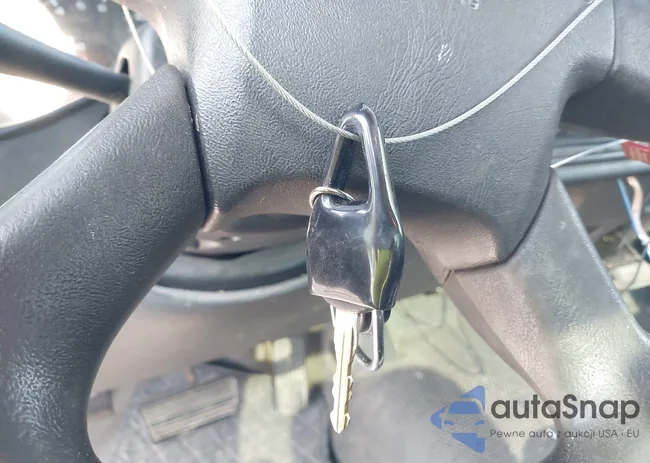 1GCEC14V04Z268038: 42591002