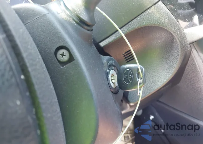 2T1BURHE4EC150319: 42590127