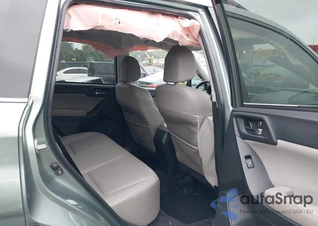 JF2SJAJC1JH589617: 42590205