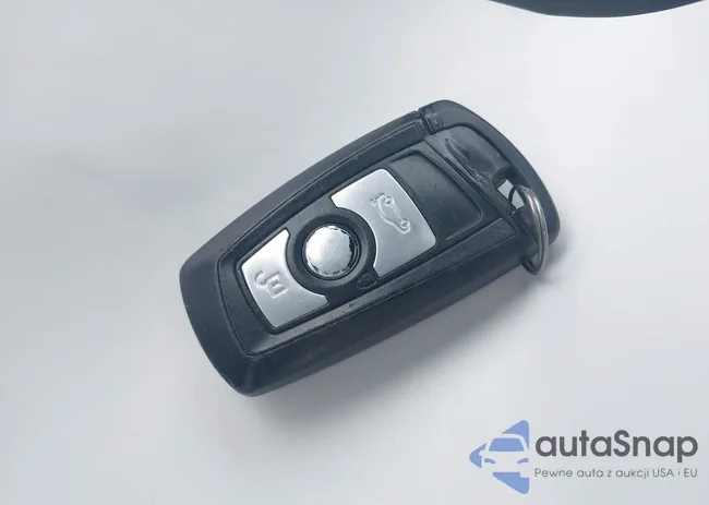 WBA3C3G59FNS74054: 42590270